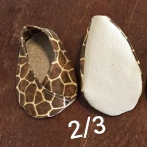 Giraffe print baby kimono shoes